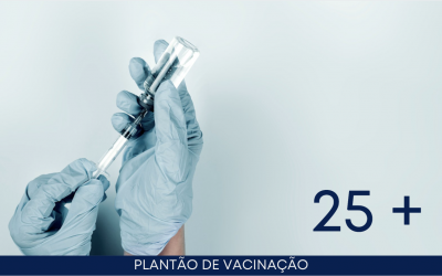 Vacinação contra a Covid beneficia jovens com 25 anos