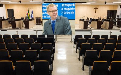 Presidente diz que projeto sobre fim do recesso expõe vereadores: “por favor, rejeitar assinatura”