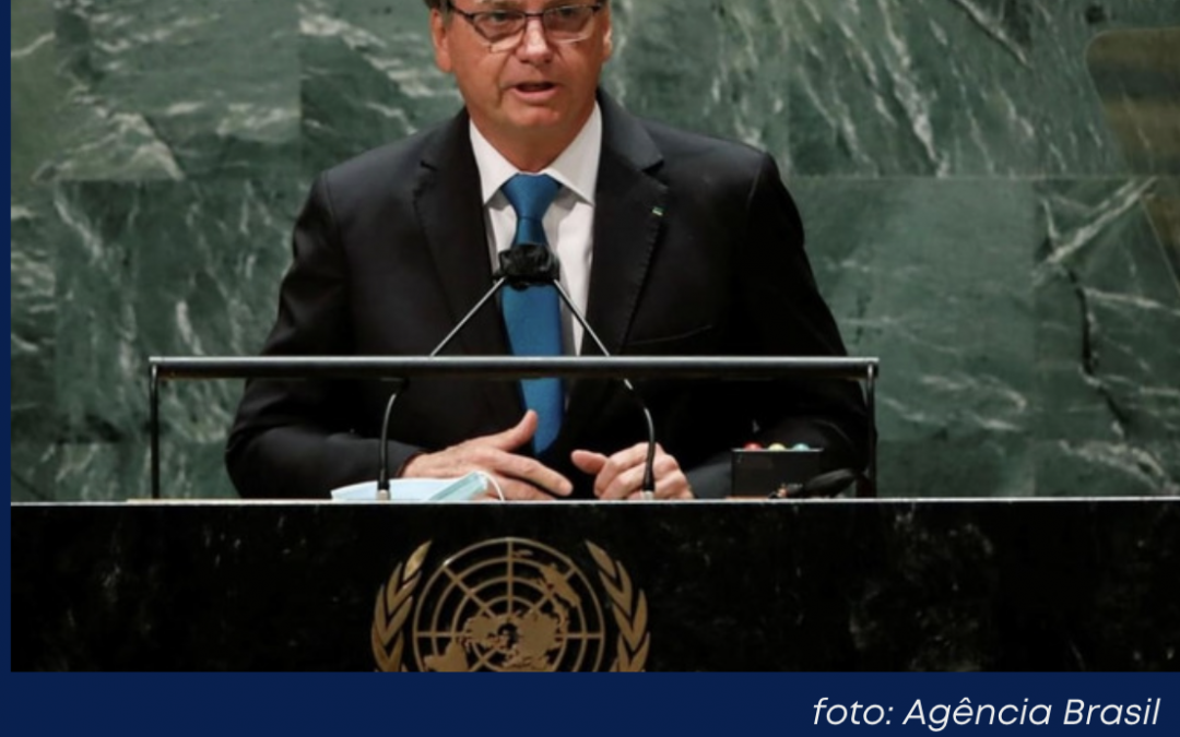 Um país que só Bolsonaro enxerga