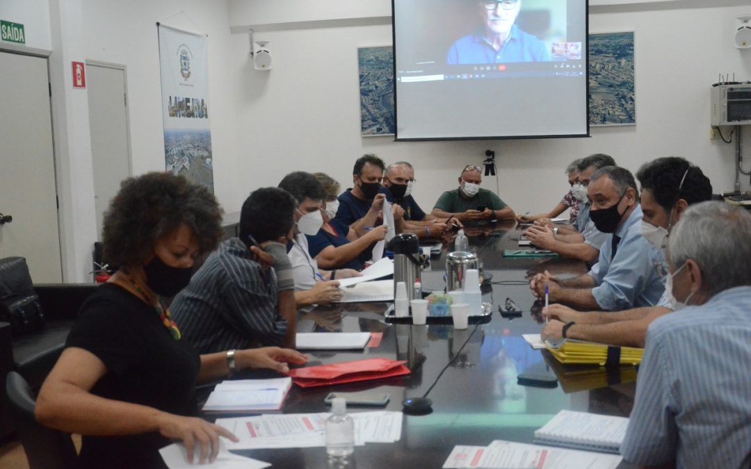 Sindsel reivindica reajuste de 21,48% e recusa proposta de Botion