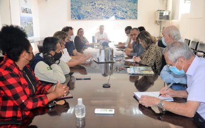 Sindsel assina acordo que prorroga vale alimentação de servidores aposentados