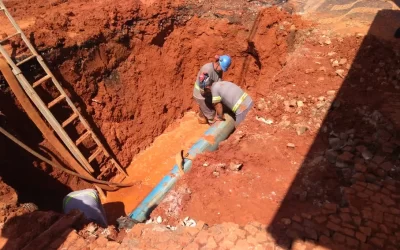 Avenida Maestro Xixirri recebe obras para substituição de redes de água