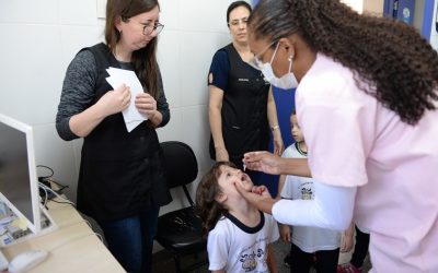 Busca ativa vacina 333 crianças nas escolas em apenas dois dias