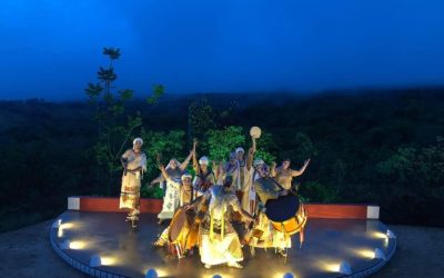 Cortejo natalino inaugura programação de Natal