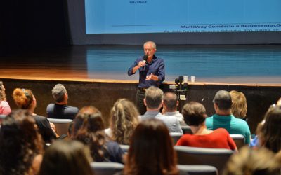 Prefeito anuncia aplicativo para escolas acionarem GCM em casos graves