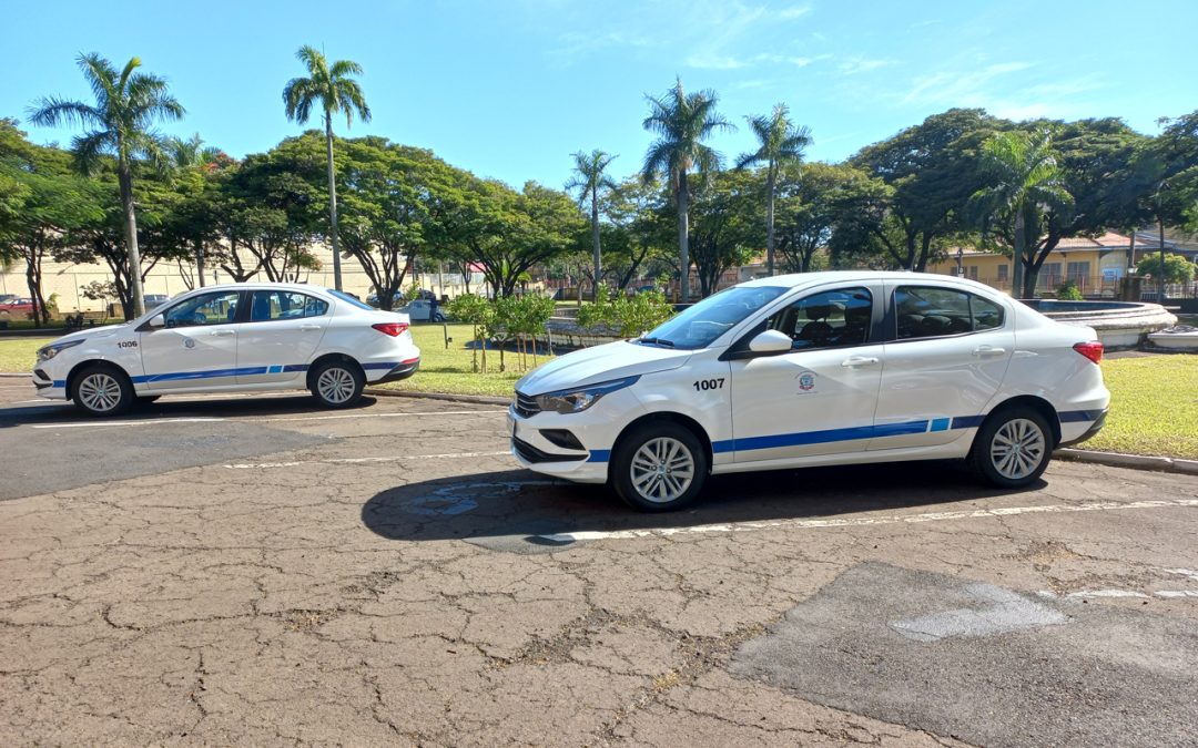 Frota da Saúde ganha veículos para coleta e entrega de exames laboratoriais