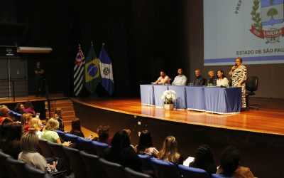 Seminário aborda prevenção à violência familiar e nas escolas