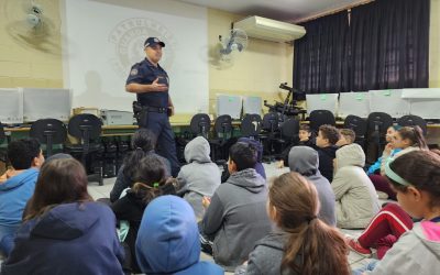 Educar Limeira encerra semestre com palestra em escola do Anavec