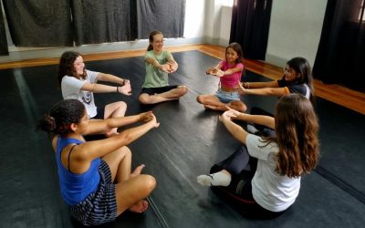 Dia Nacional de Teatro é celebrado e Prefeitura oferece curso gratuito à população