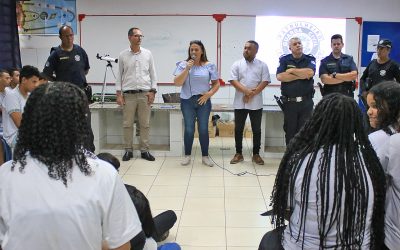 Palestra sobre prevenção às drogas é levada a escola estadual