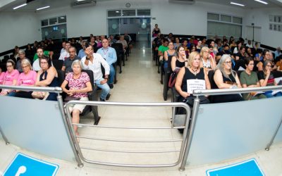 Professores vão à Câmara e pedem valorização do plano de carreira de forma ampla e integrada na educação