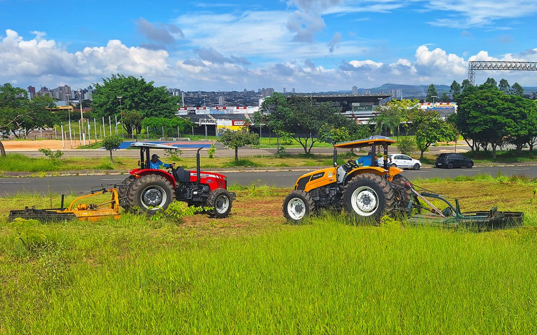 Prefeitura inicia serviços de zeladoria e modernização no entorno do Limeirão