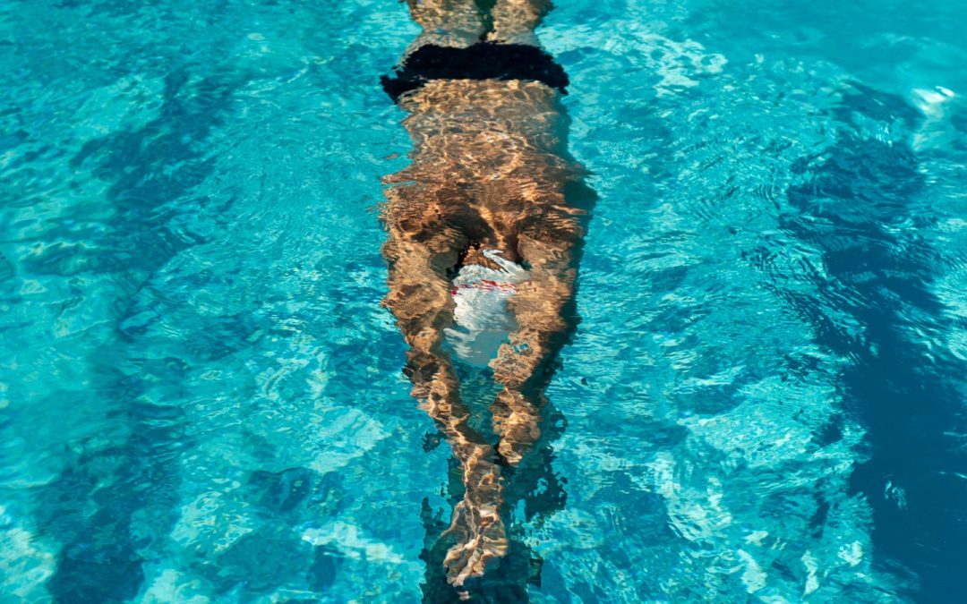 Vagas para curso de natação infantil esgotam rapidamente