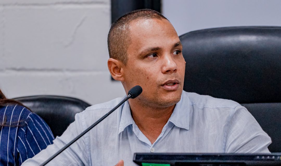 Everton Ferreira propõe criação do programa Emprega Limeira