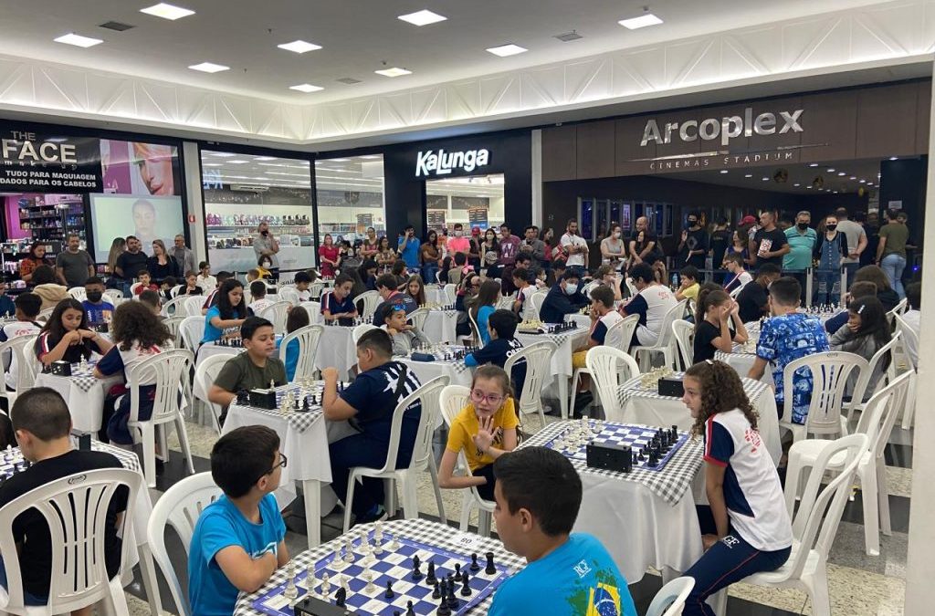 Pátio Limeira Shopping sedia 3º Torneio de Xadrez Infantil