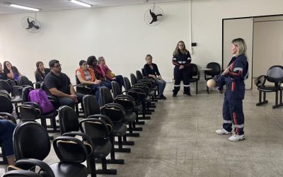Profissionais da rede municipal fazem capacitação para agir em emergências com crianças
