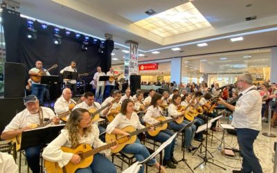Orquestra de Violeiros se apresenta no Pátio Limeira Shopping