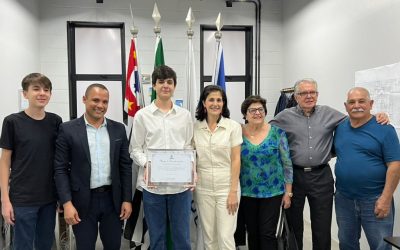 Câmara reconhece estudante limeirense por destaque na Olimpíada Brasileira de Informática