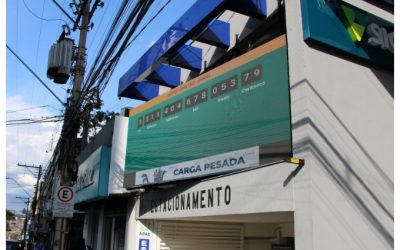 Impostômetro agora pode ser conferido no painel de LED da nova fachada da ACIL