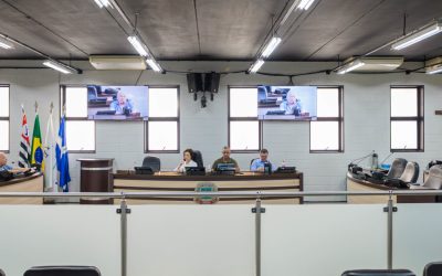 Contratação de merendeiras é pautada em reunião entre Montesano e Comissão de Educação