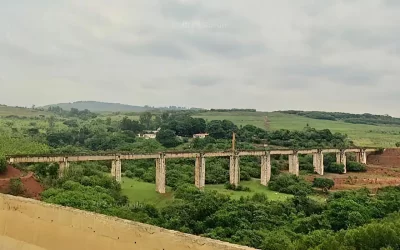 Prefeituras fecham acesso à Ponte do Esqueleto