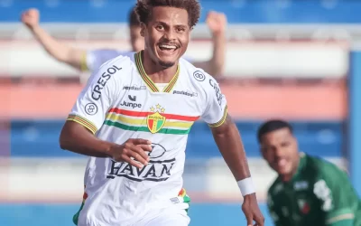 Brusque volta à liderança da Série C