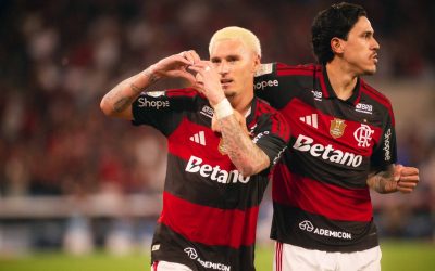 Flamengo abre três pontos de vantagem na liderança do Brasileirão
